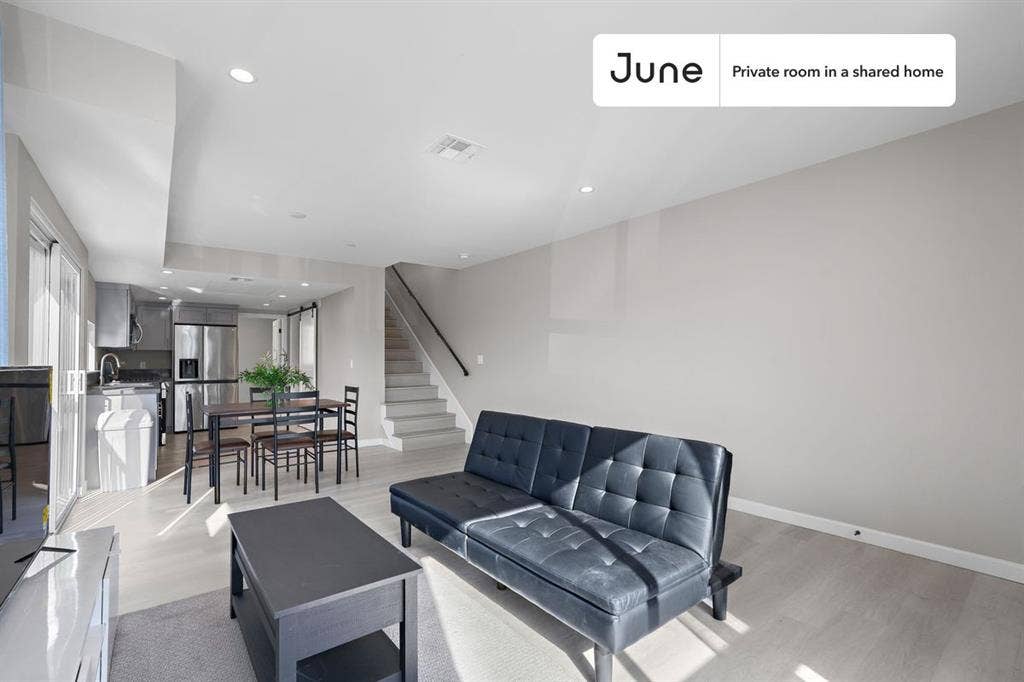 5 BR in Los Angeles