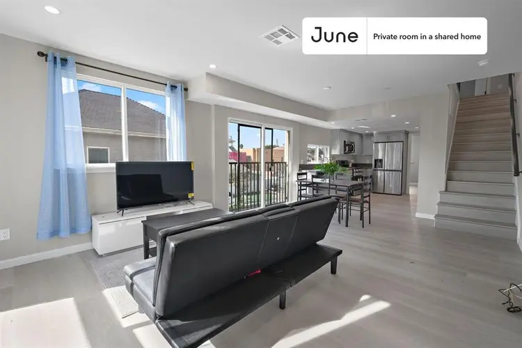 5 BR in Los Angeles