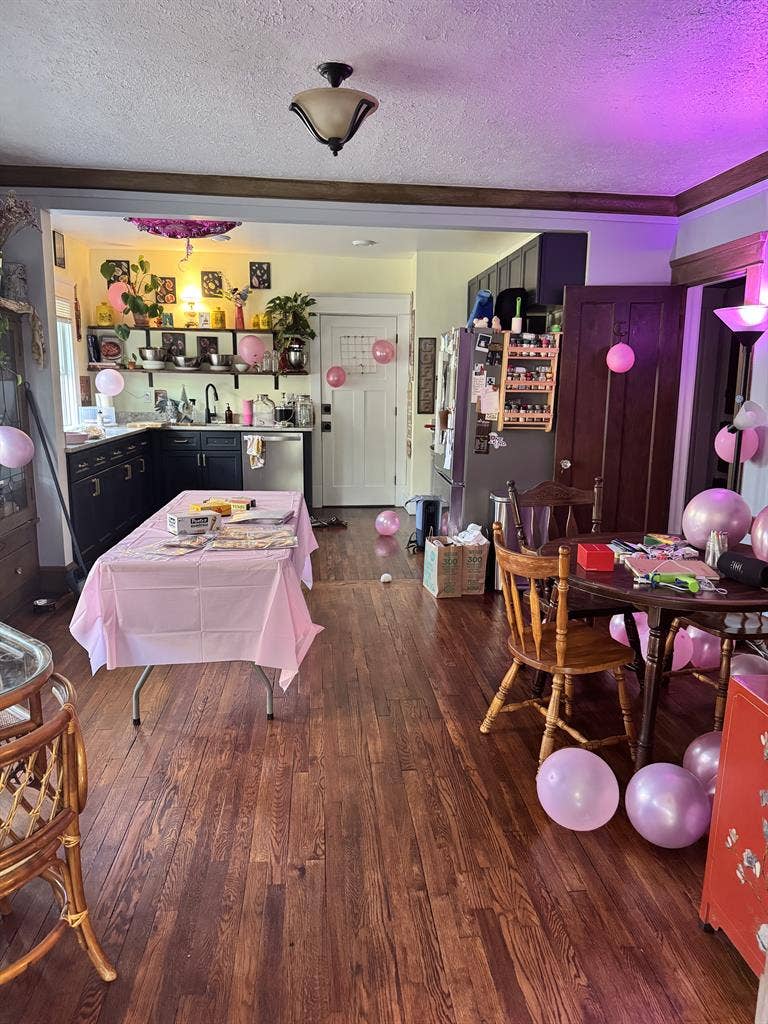 Female Roommate Needed