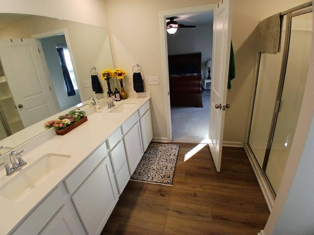 Two Furnished Rooms for Rent