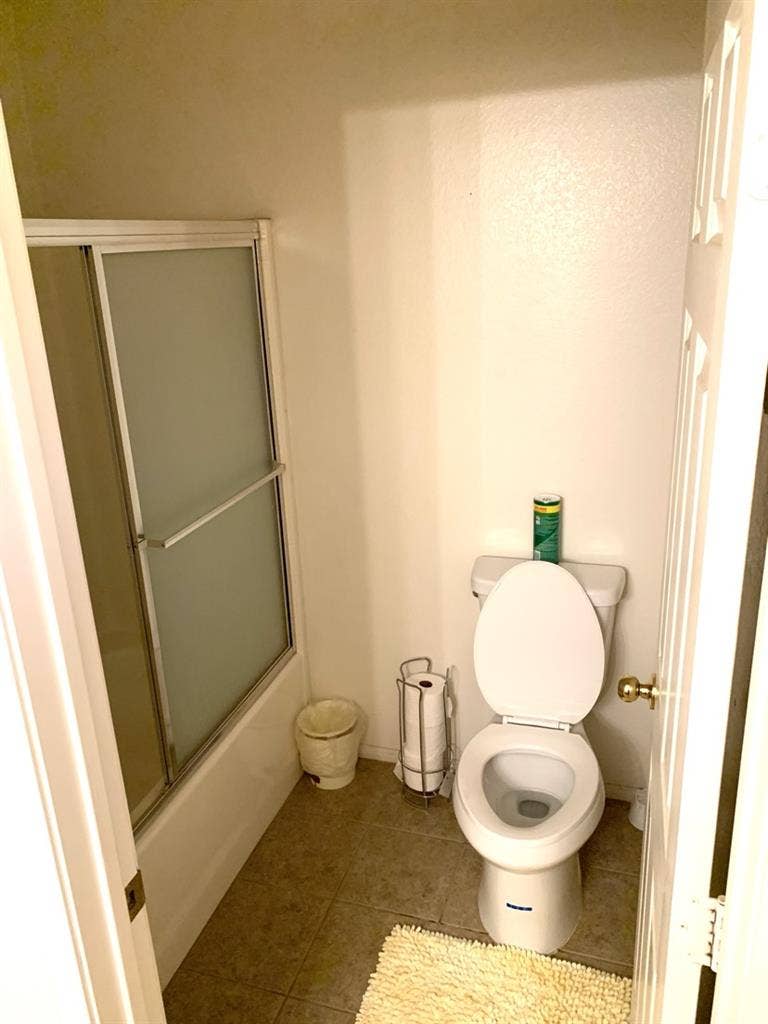 Two Rooms for Rent.