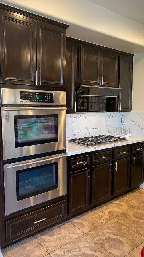 Fully furnished room in Eastvale