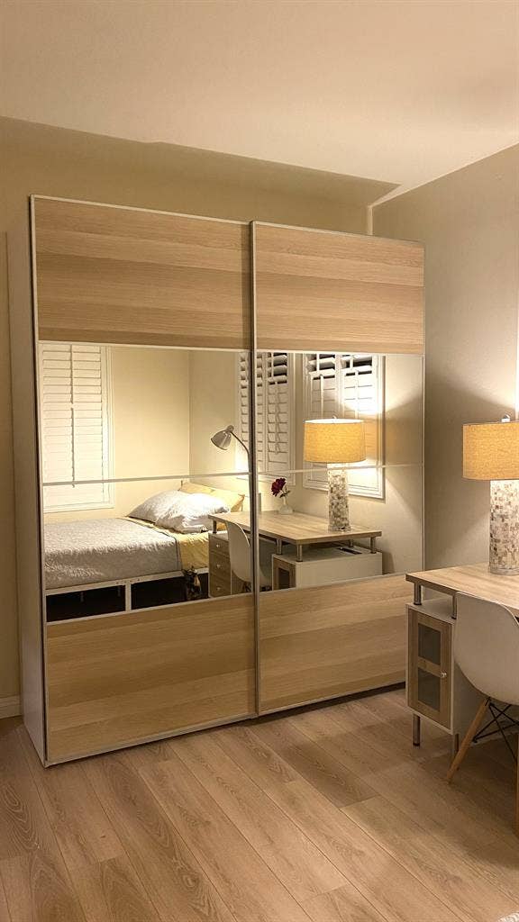 Fully furnished room in Eastvale