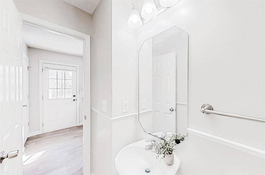 8 BR in Jonesboro