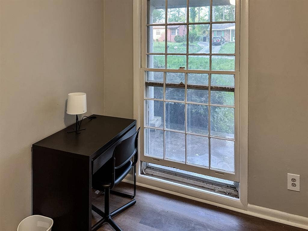 4 BR in Forest Park