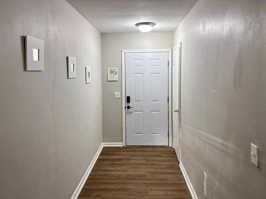 4 BR in Forest Park