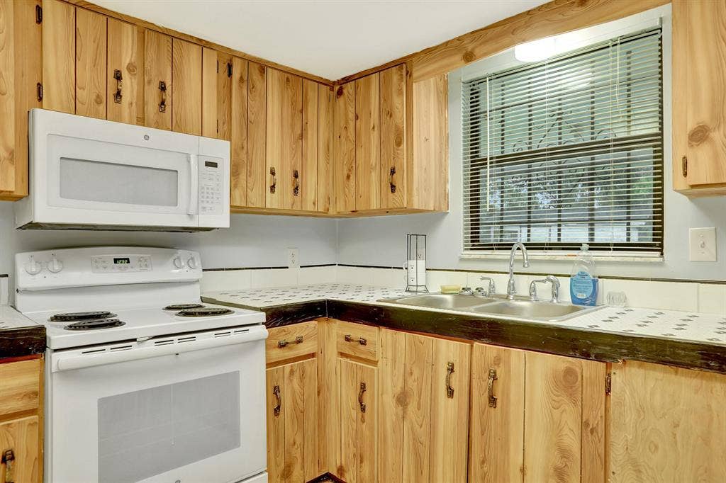 5 BR in Cocoa