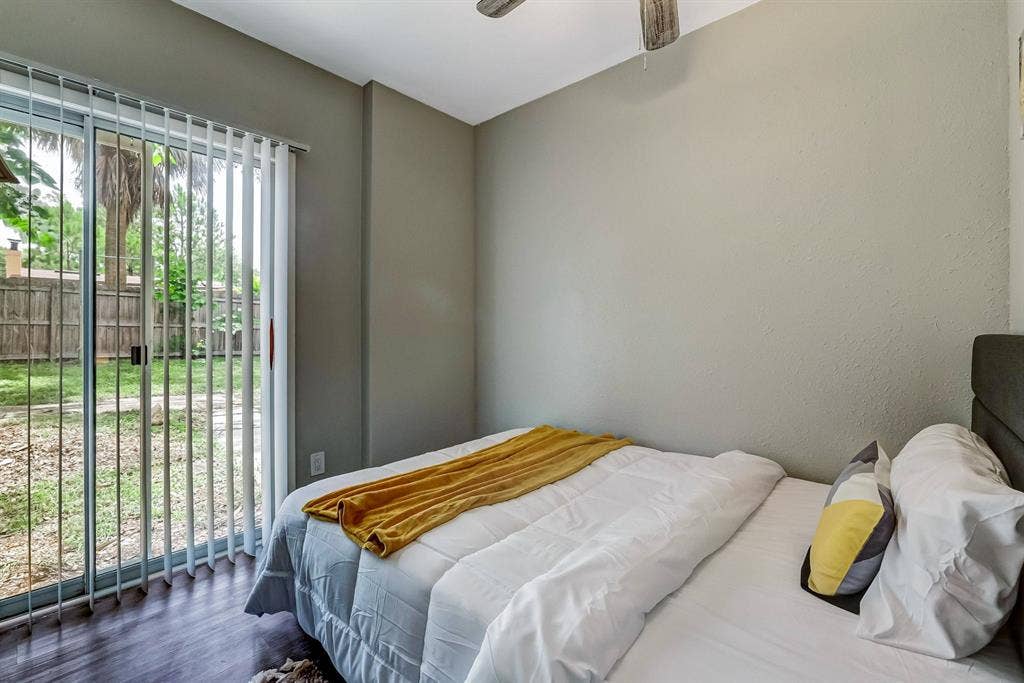 9 BR in Jacksonville