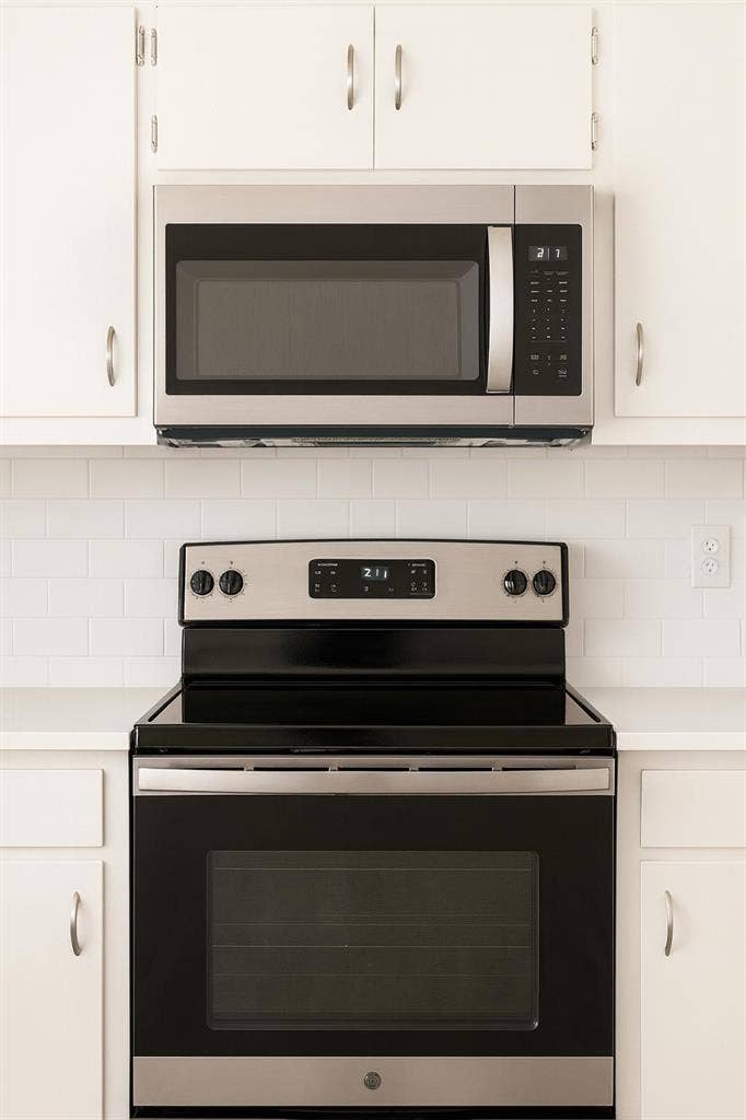 7 BR in College Park
