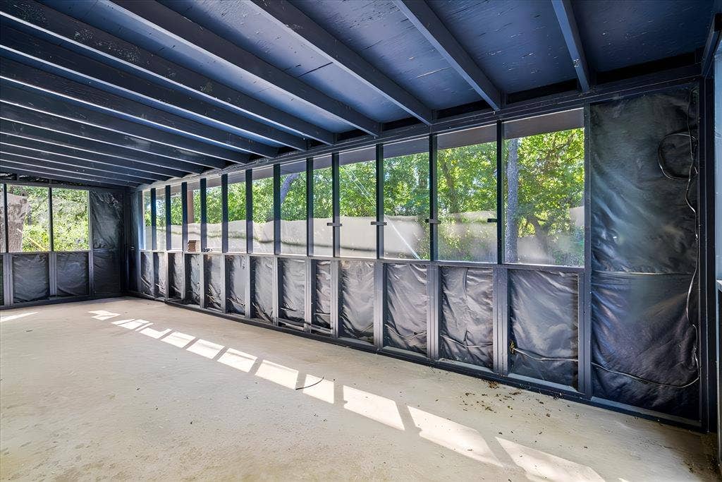 5 BR in Austin