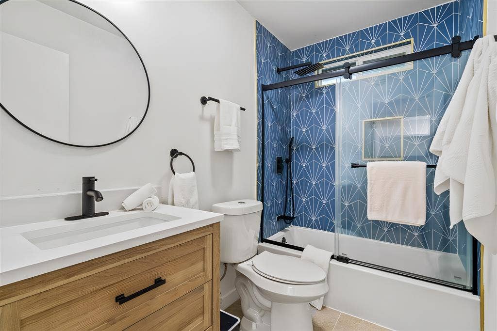5 BR in Austin