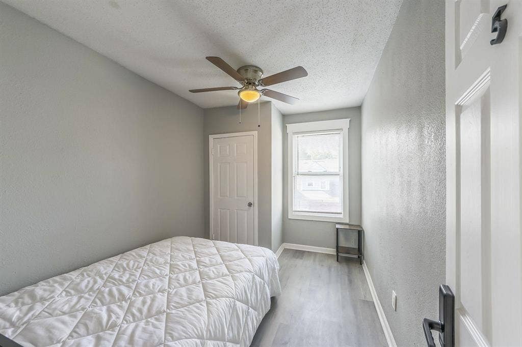 7 BR in Kansas City