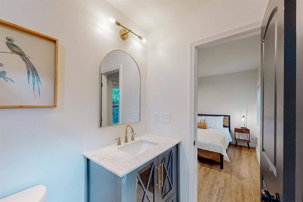 7 BR in Decatur