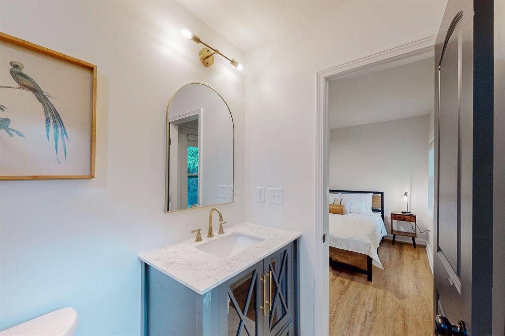 7 BR in Decatur