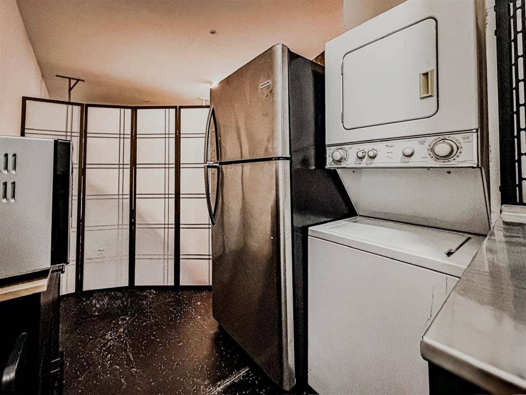 Downtown Mesa,Compact Studio Layout