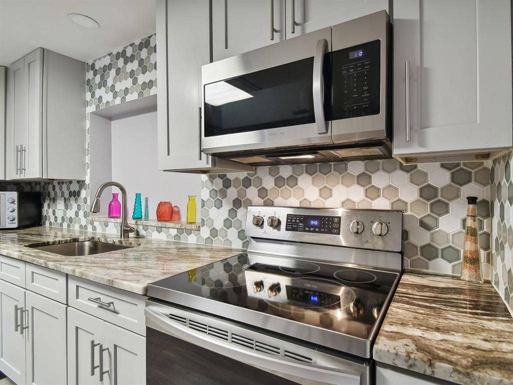 8 BR in Altamonte Springs