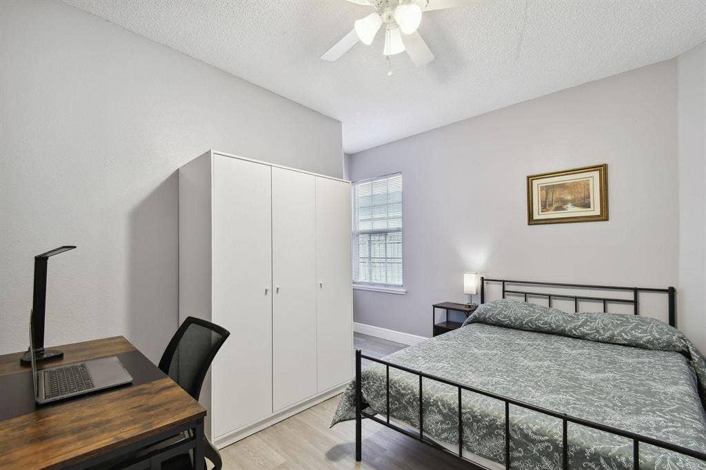 8 BR in Altamonte Springs