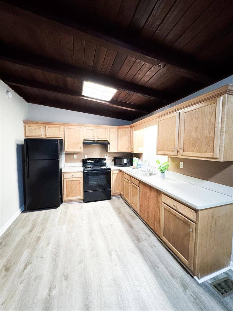 10 BR in Atlanta