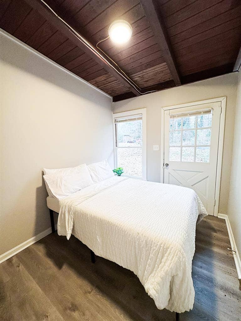 10 BR in Atlanta