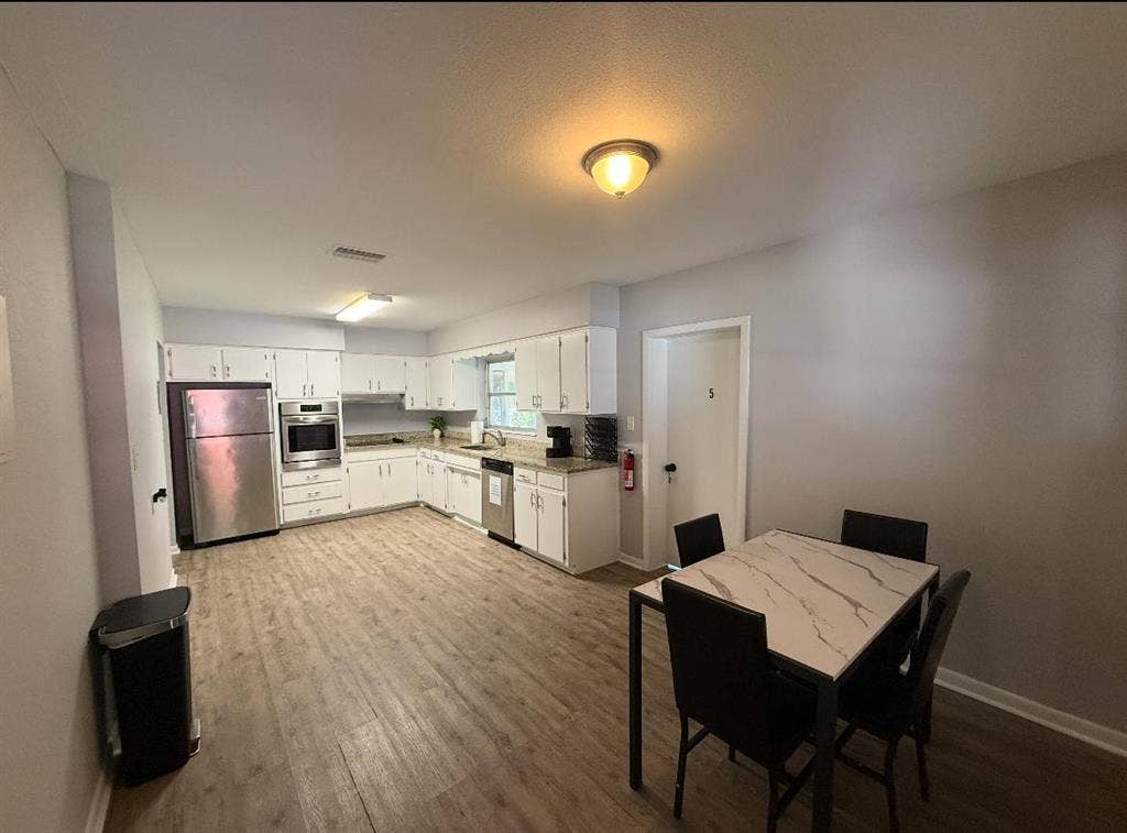 5 BR in Tampa