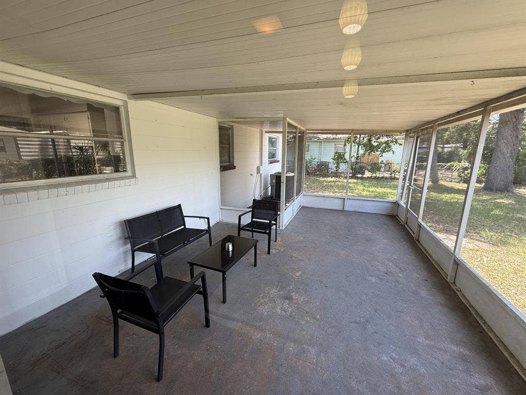 5 BR in Tampa