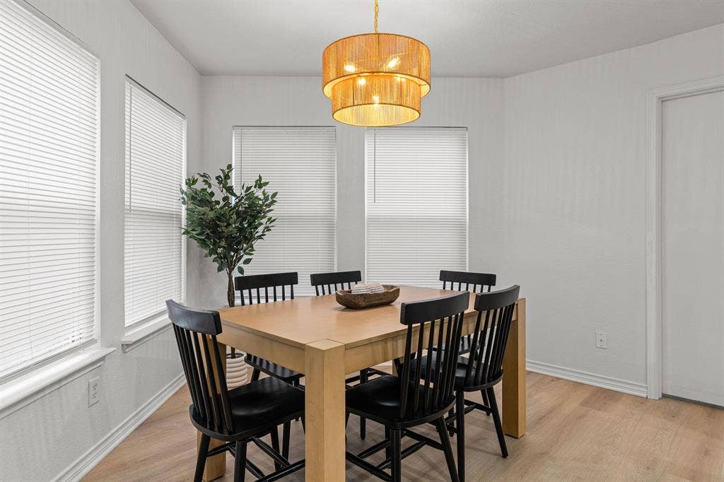 9 BR in Live Oak