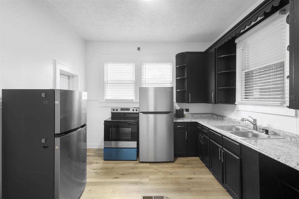 3 BR in Lakeland