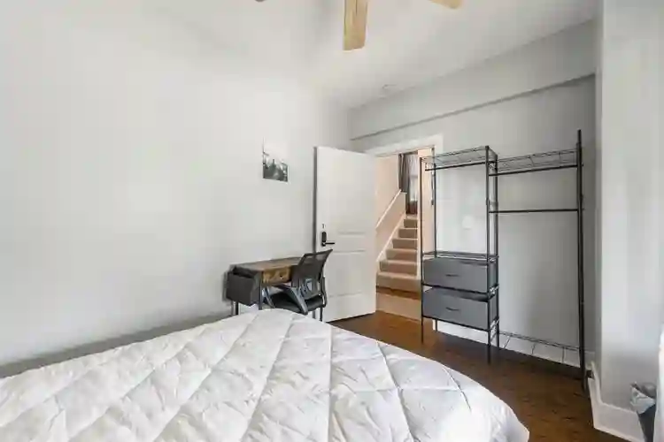 7 BR in Kansas City