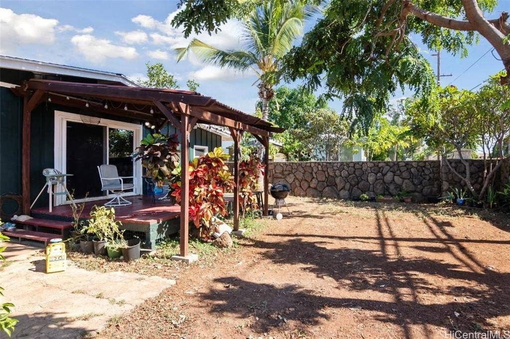 3 BR in Waianae