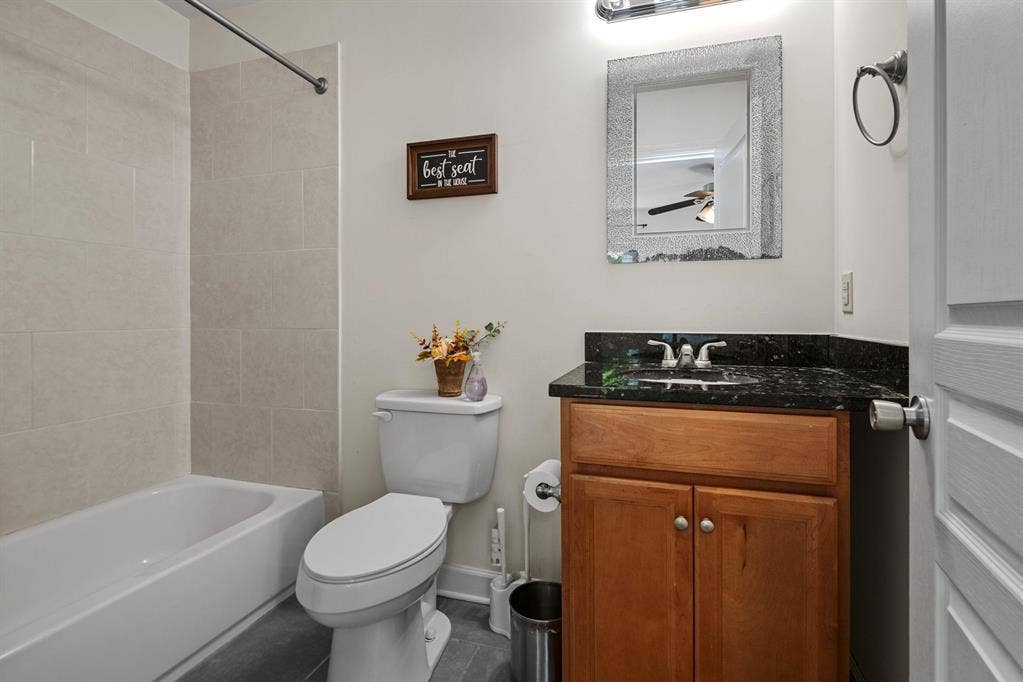 7 BR in Richmond