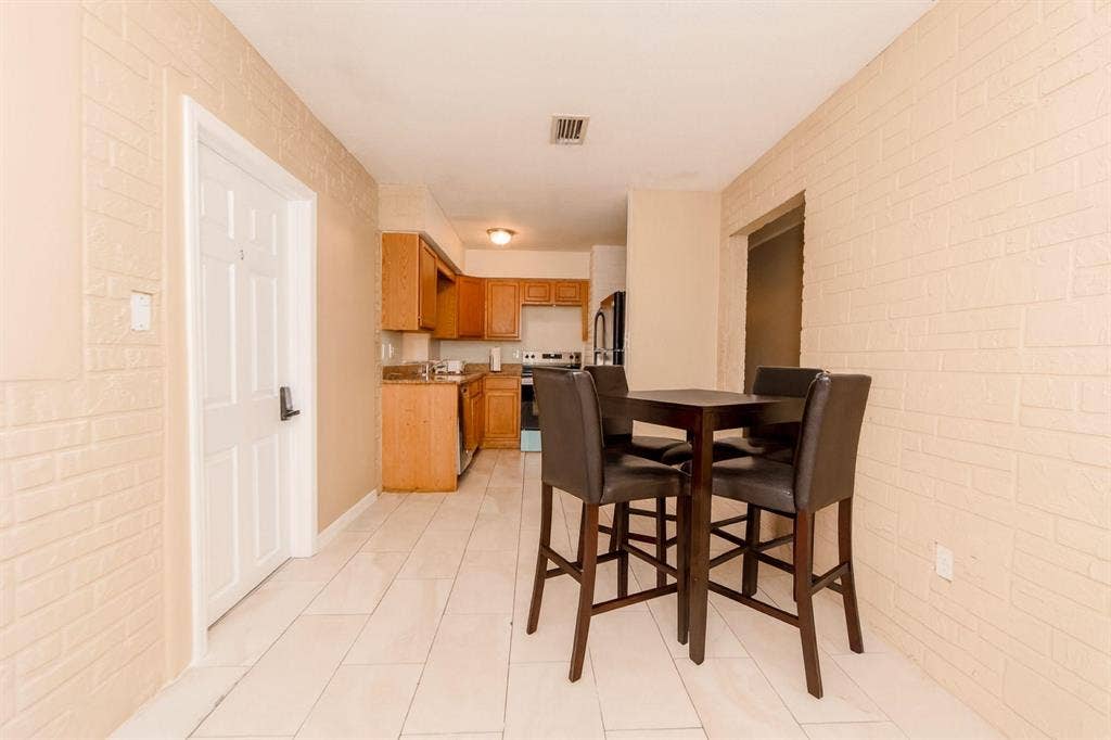5 BR in Maitland