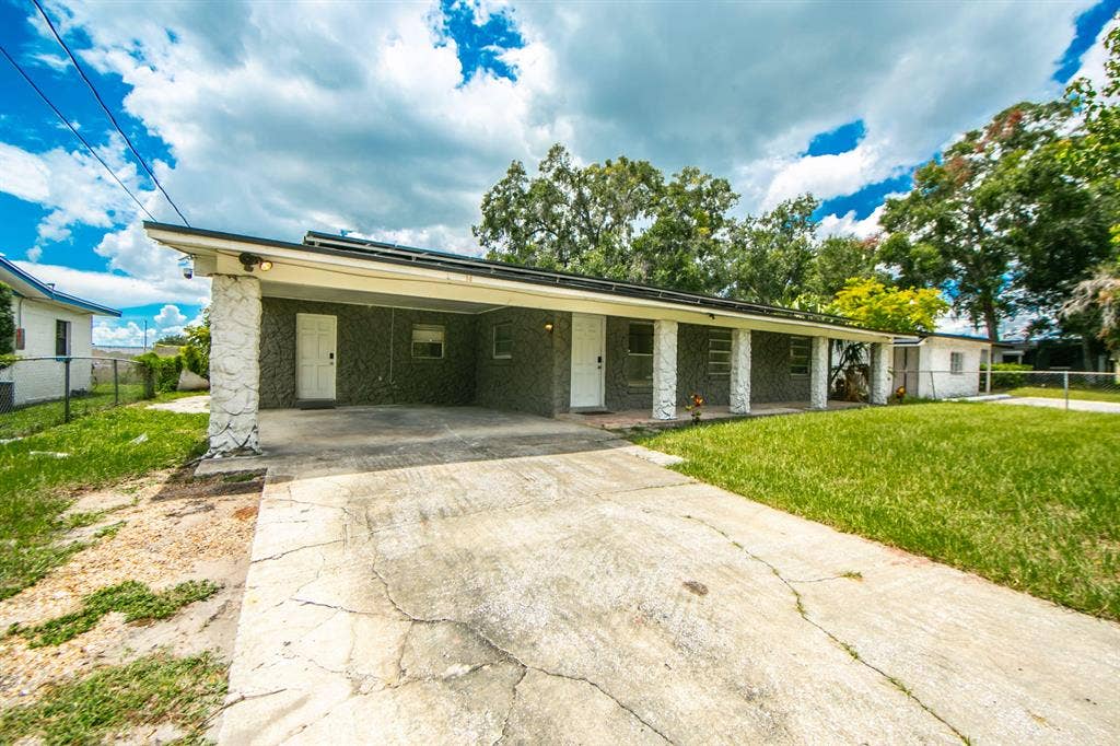 5 BR in Maitland