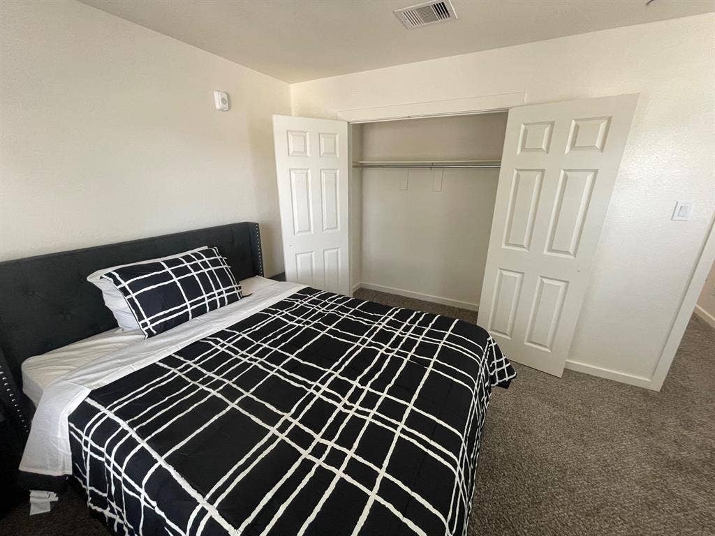 3 BR in Cypress