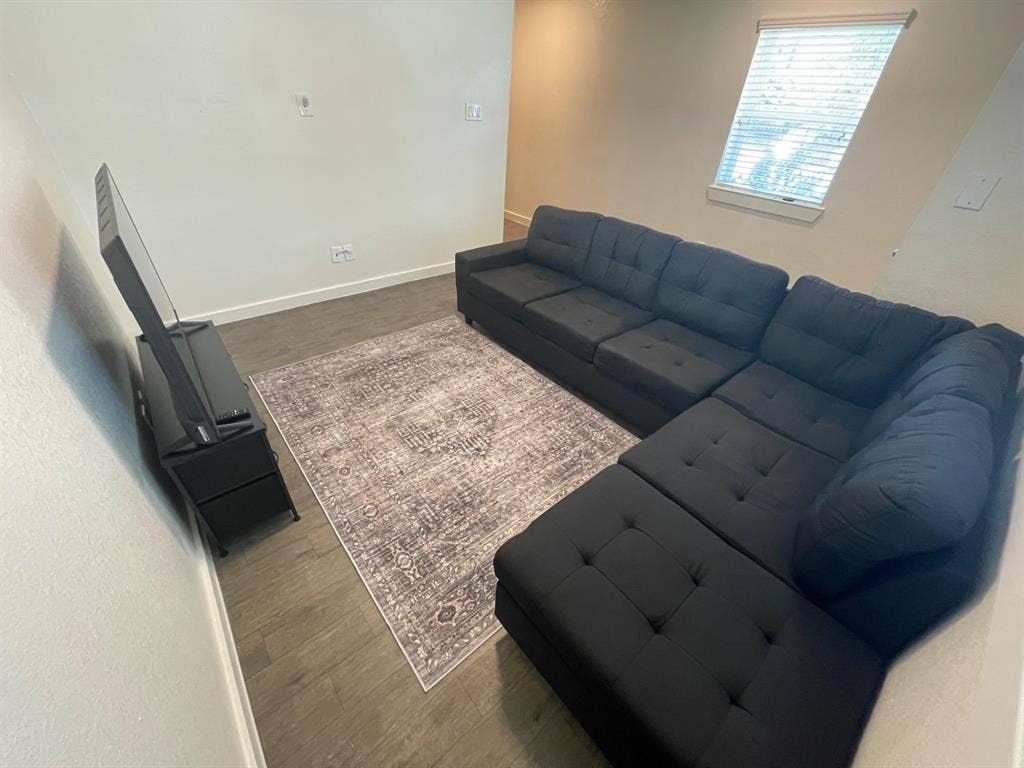 3 BR in Cypress