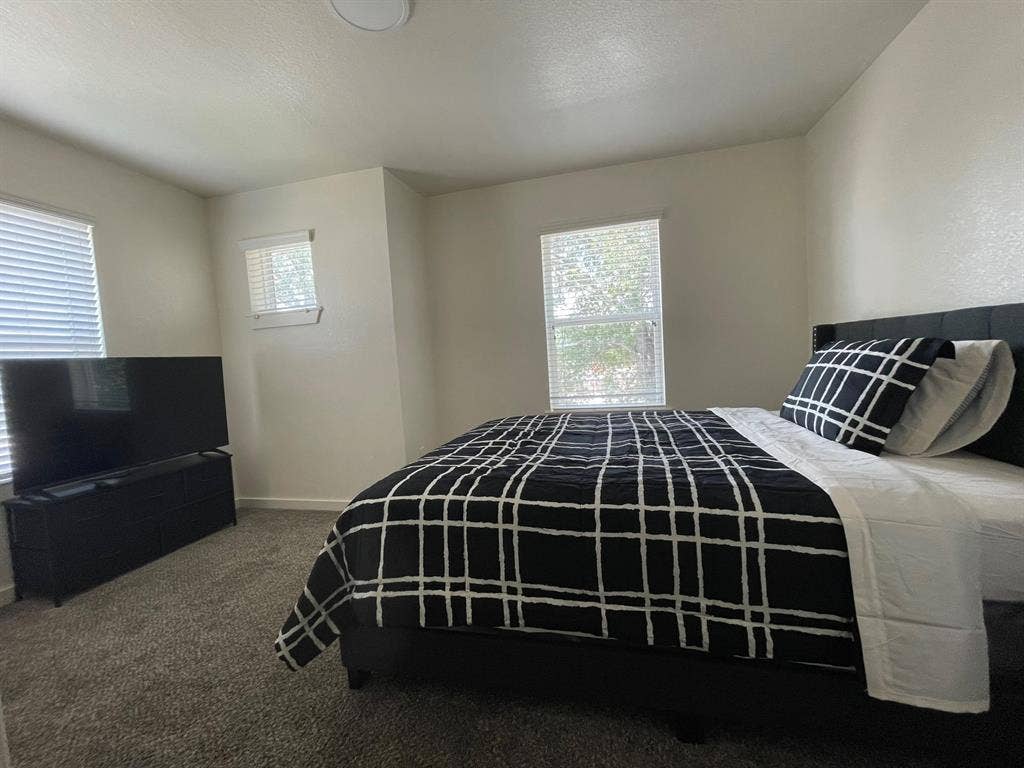 3 BR in Cypress