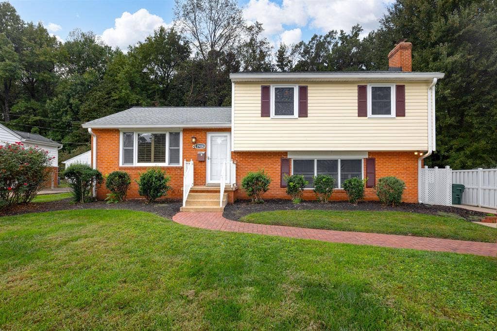 8 BR in Richmond