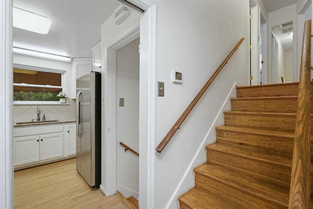 8 BR in Richmond