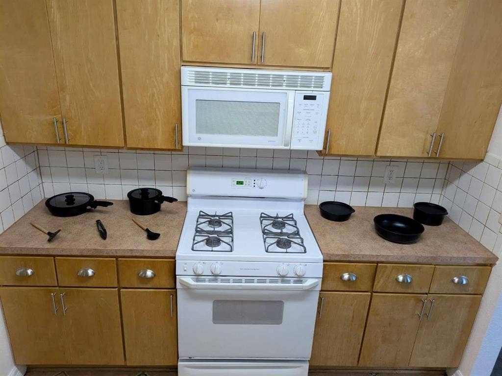4 BR in Austin