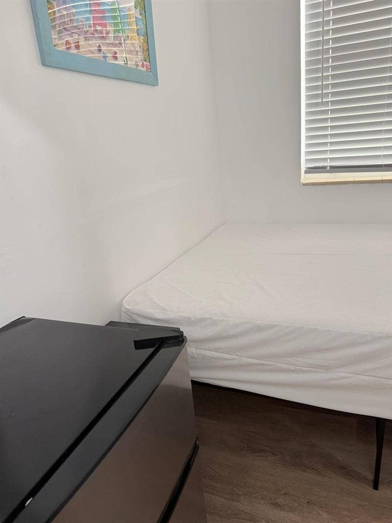 4 BR in Miami