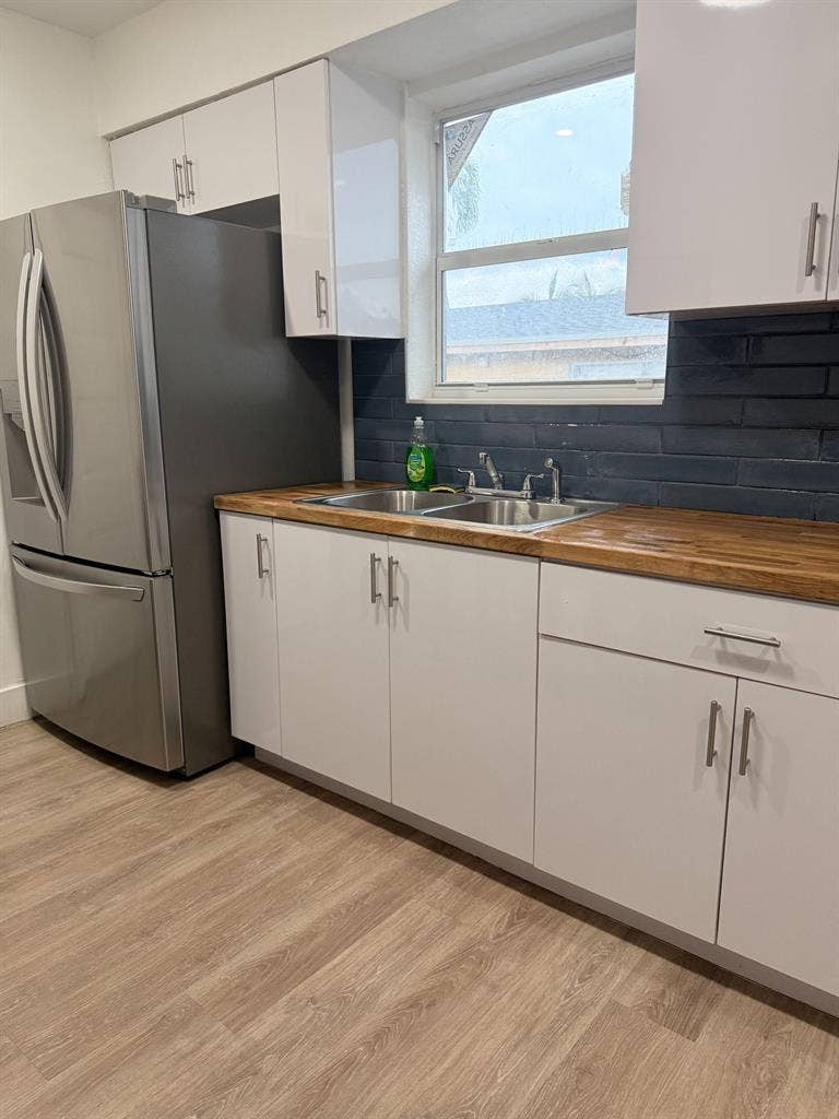 4 BR in Miami