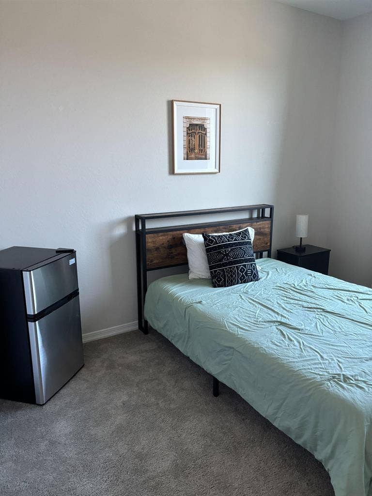 6 BR in Litchfield Park