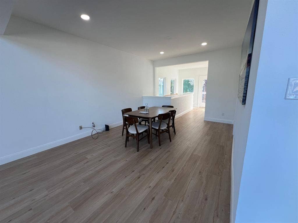 3 BR in Clear Lake Shores