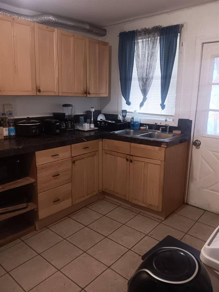 3 BR in Pittsfield