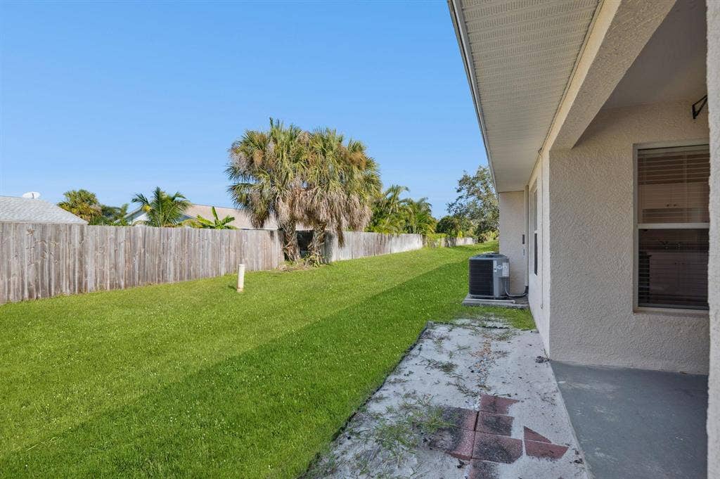2 BR in Melbourne
