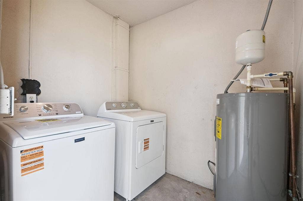 2 BR in Melbourne