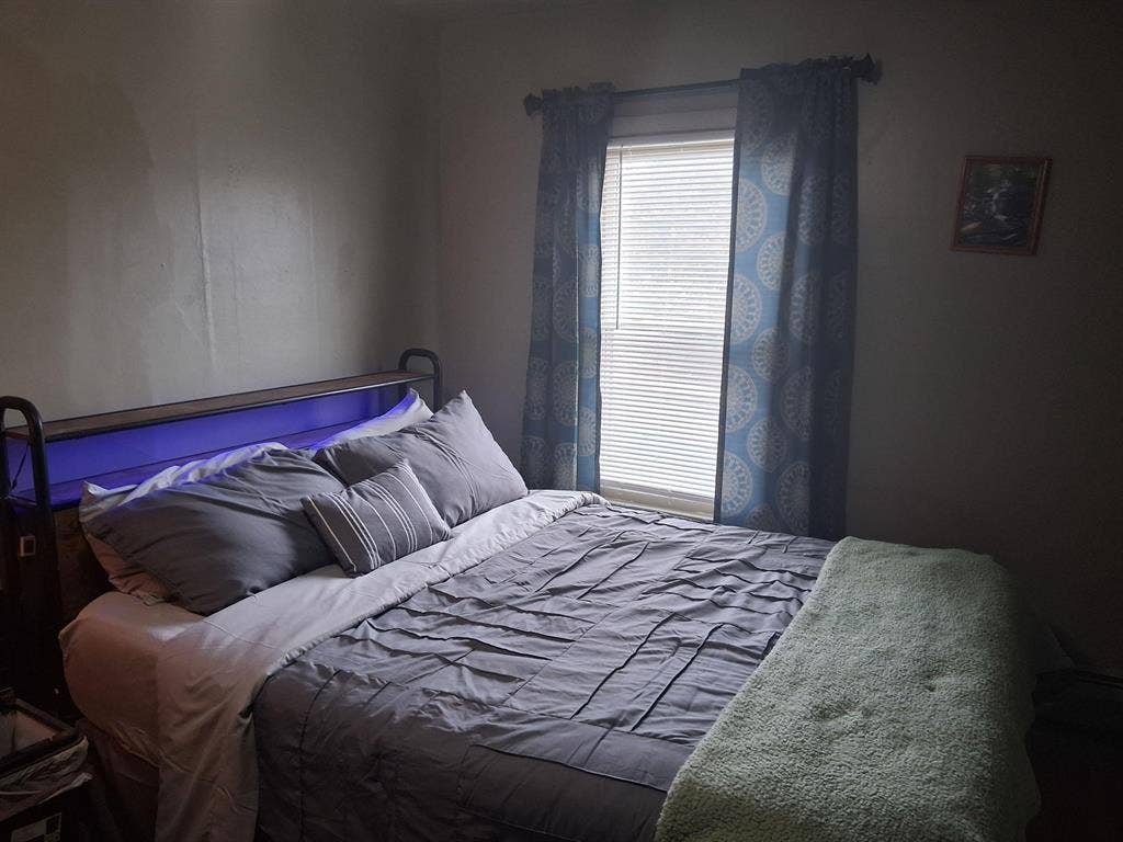 3 BR in Pittsfield