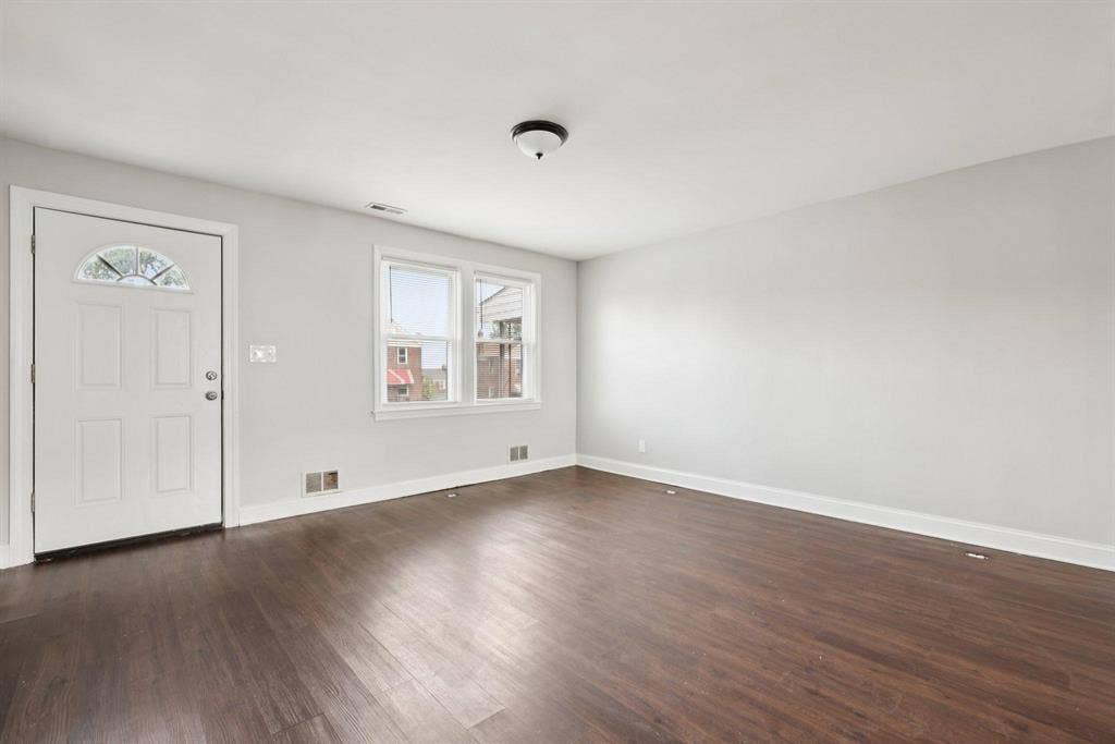 3 BR in Baltimore