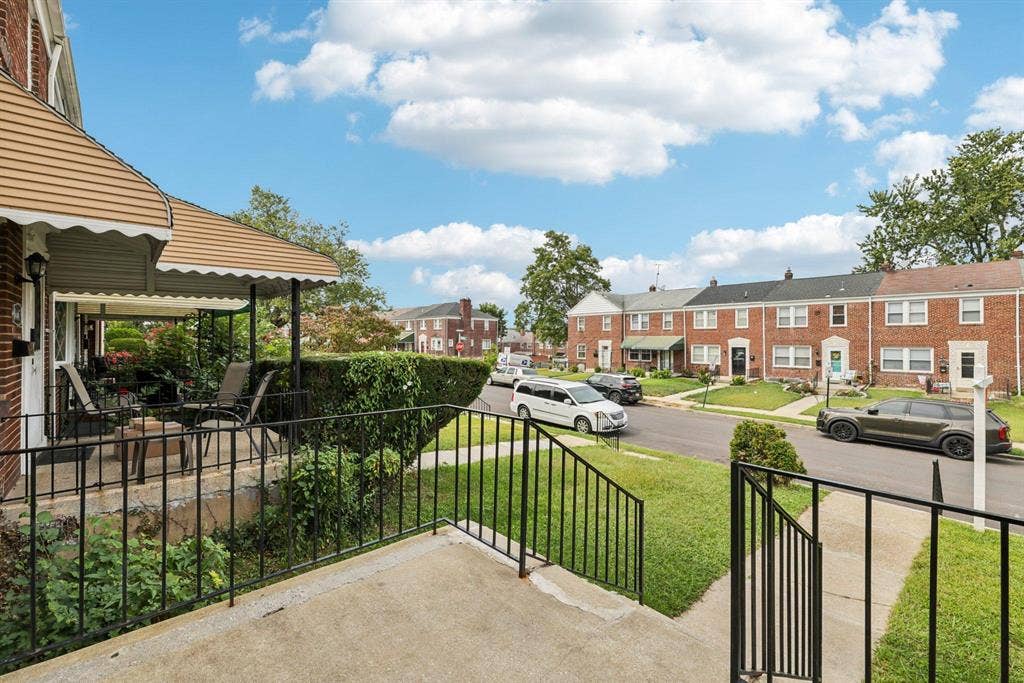 3 BR in Baltimore