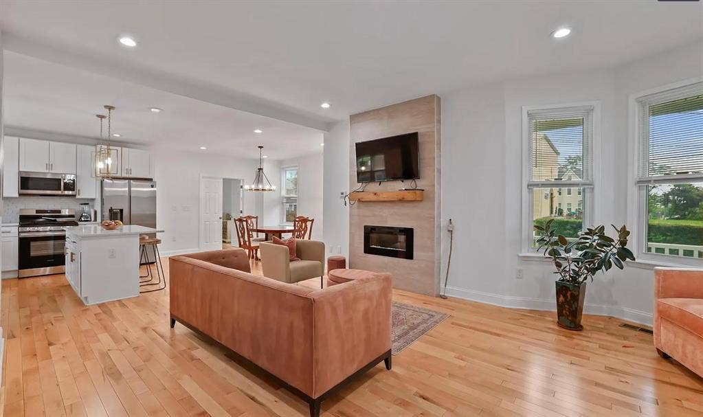 2 BR in Baltimore