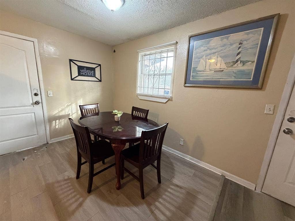 4 BR in Jacksonville